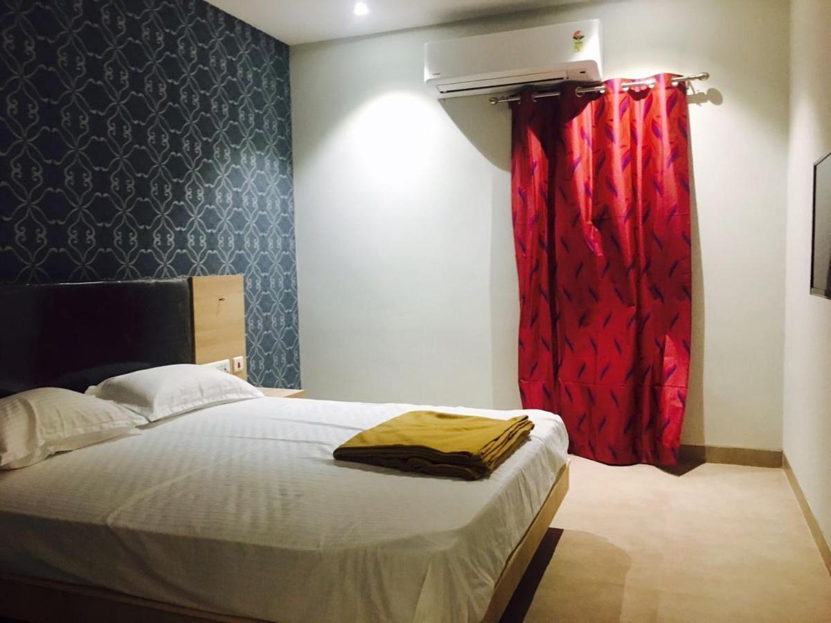 Hotel The Palm Residency- Ariyanoor Selam Zewnętrze zdjęcie